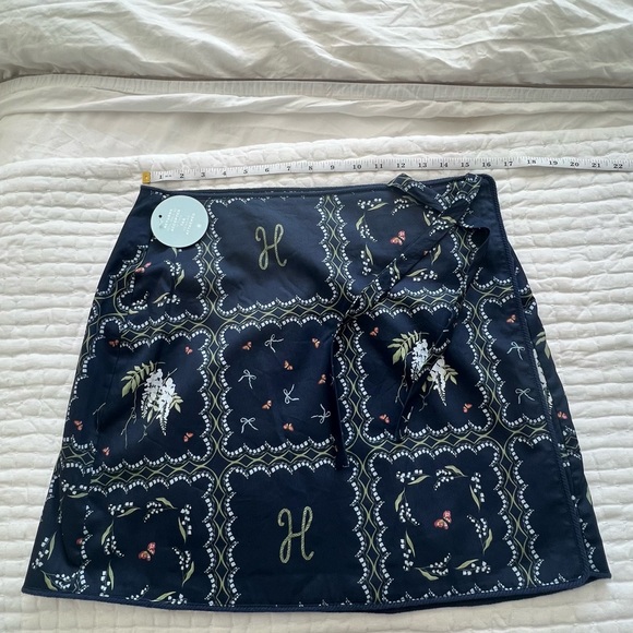 Hill House Home Carolina Skirt NWT - Picture 7 of 8